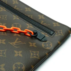 Louis Vuitton Monogram A4 Pouch Brown< Bags
