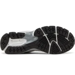 New Balance 2002R Steel Grey< Trainers