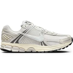 Nike Air Zoom Vomero 5 Platinum Tint< White Trainers|Trainers