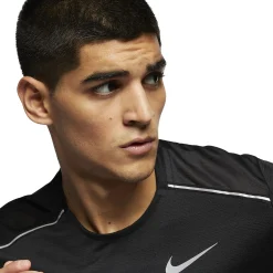 Nike Dri-FIT 1.0 Black Miler Running T Shirt< Activewear|T-shirts