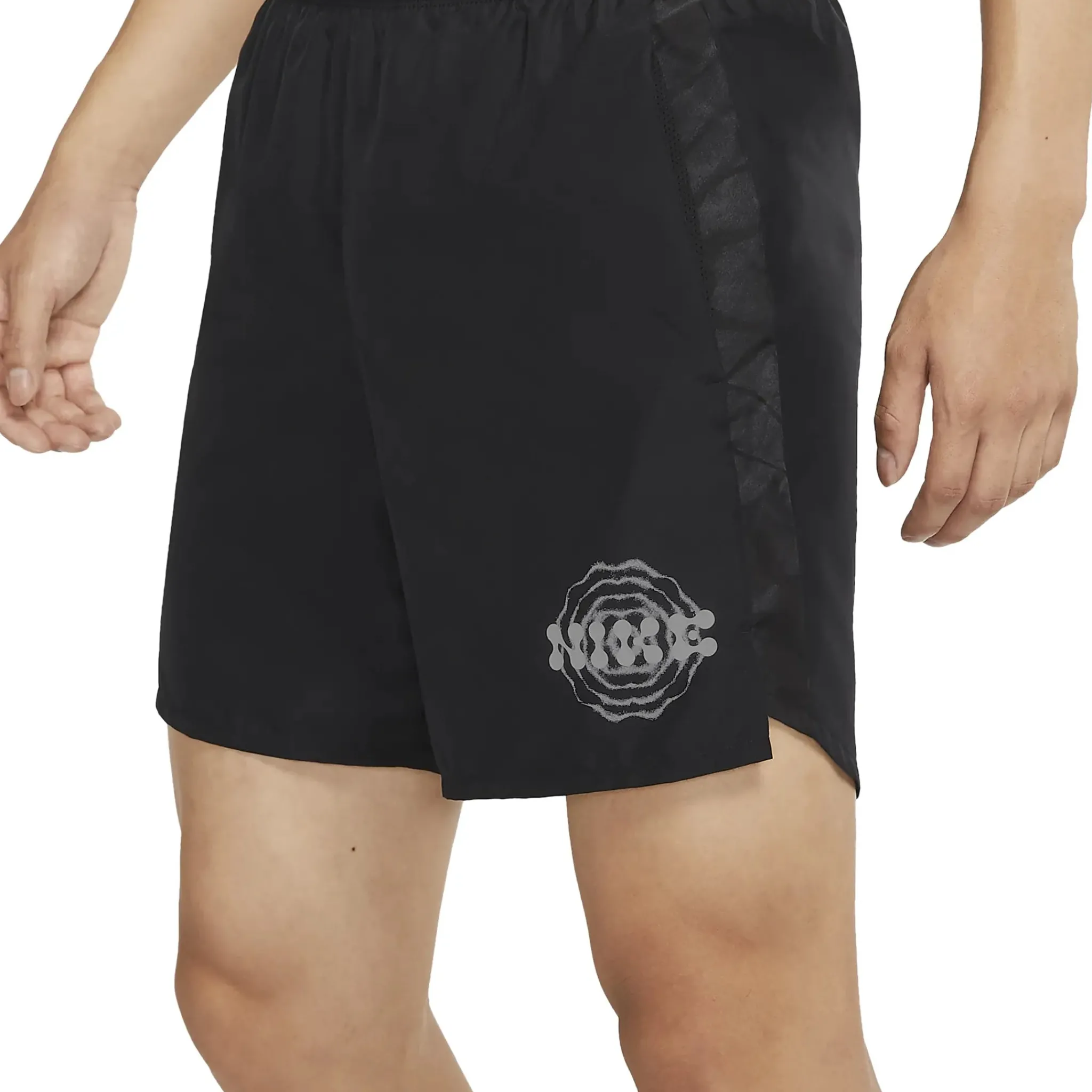 Nike Dri-Fit Wild Run Challenger DNA 7-Inch Black Running Shorts< Activewear|Shorts