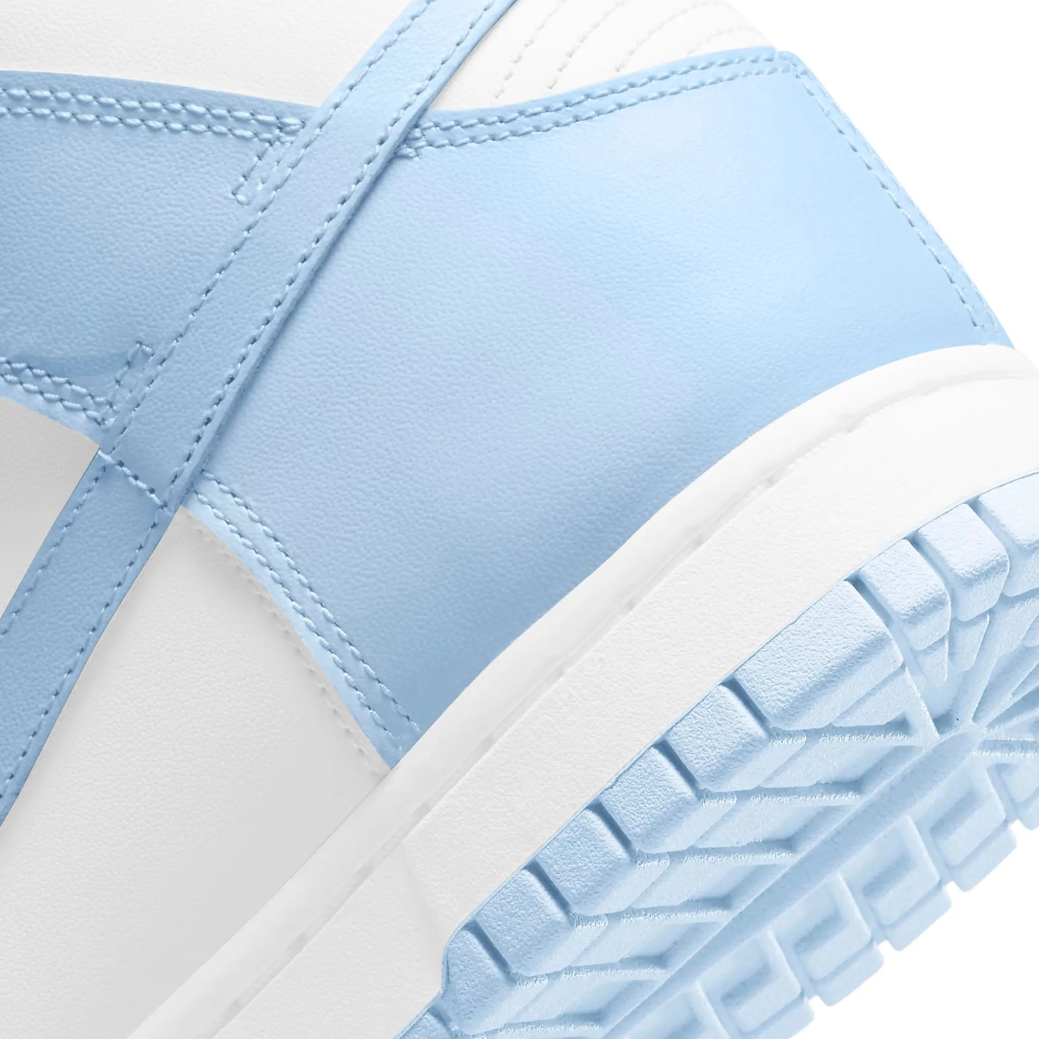 Nike Dunk High Aluminum (W)< Trainers