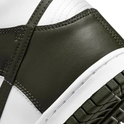 Nike Dunk High Cargo Khaki (GS)< Trainers