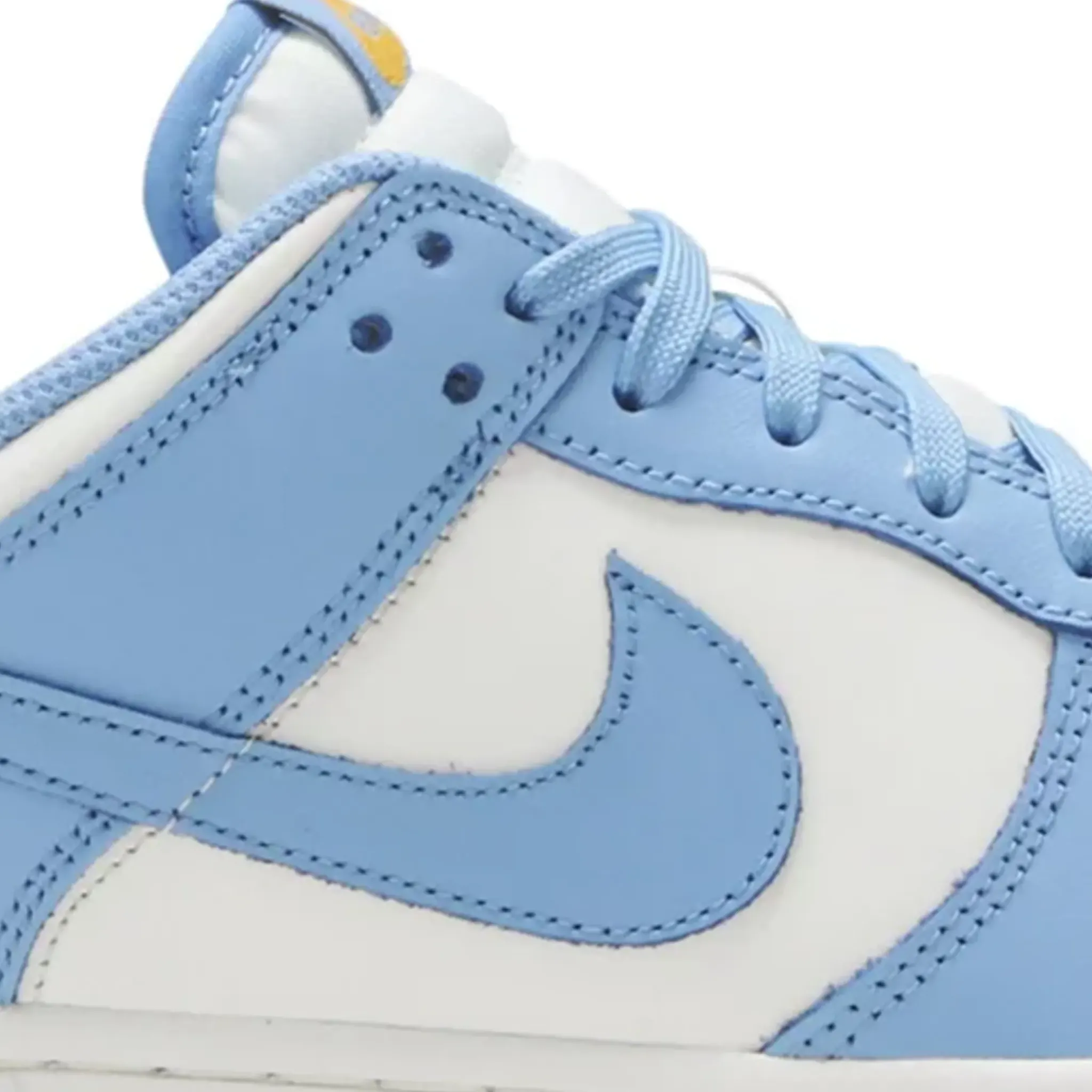 Nike Dunk Low Coast (W)< Trainers