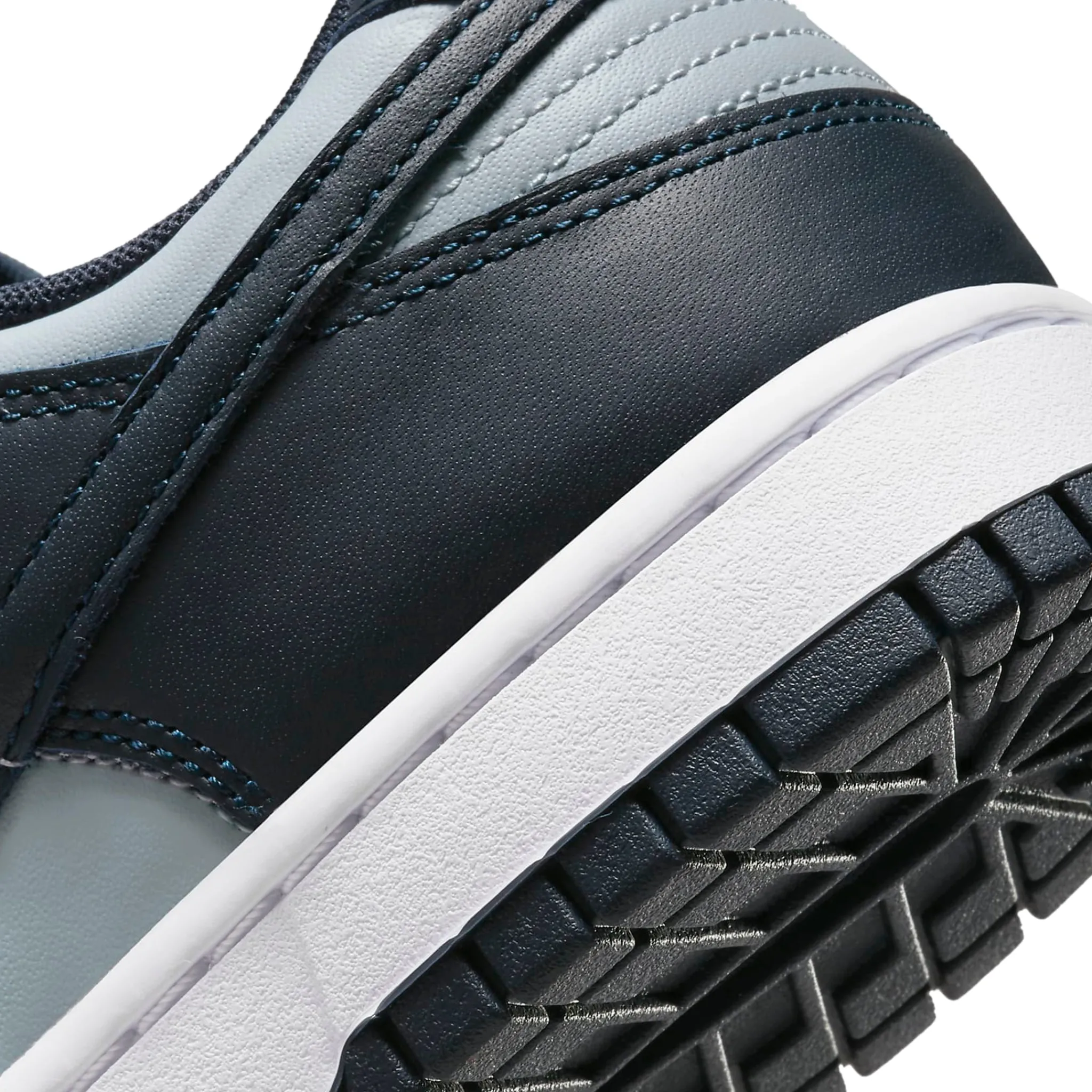 Nike Dunk Low Georgetown (2021)< Trainers