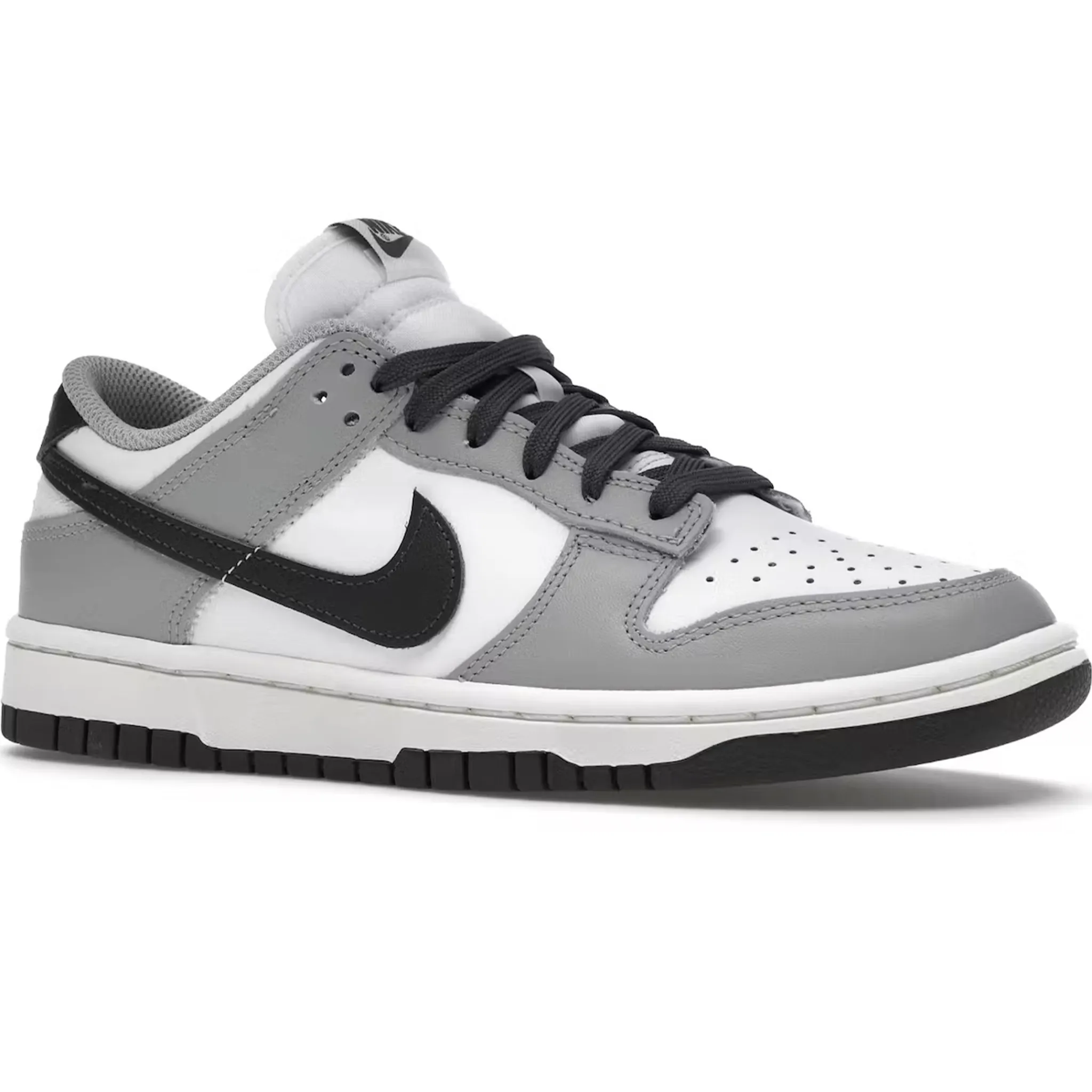 Nike Dunk Low Light Smoke Grey (W)< Trainers