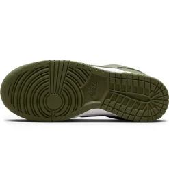 Nike Dunk Low Medium Olive (W)< Trainers