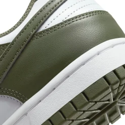 Nike Dunk Low Medium Olive (W)< Trainers