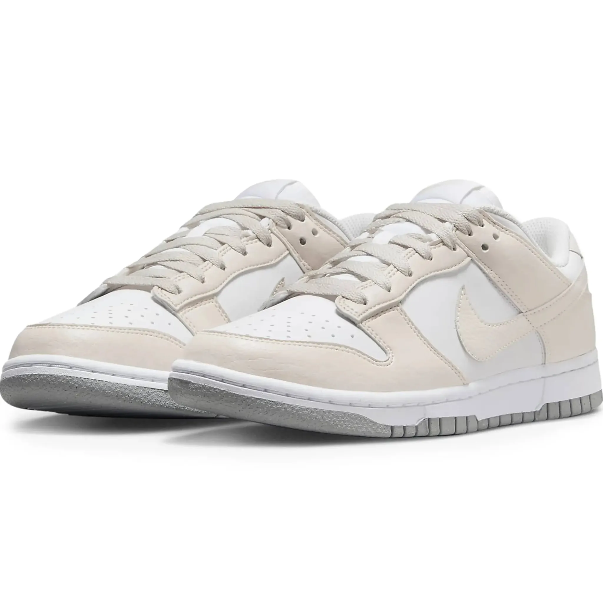 Nike Dunk Low Next Nature White Light Orewood Brown (W)< Trainers