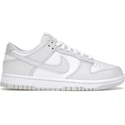 Nike Dunk Low Photon Dust (W)< Trainers
