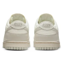 Nike Dunk Low Sail Light Bone (W)< Trainers