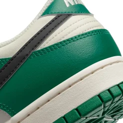 Nike Dunk Low SE Lottery Pack Malachite Green< Trainers