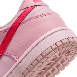 Nike Dunk Low Triple Pink (PS)< Trainers
