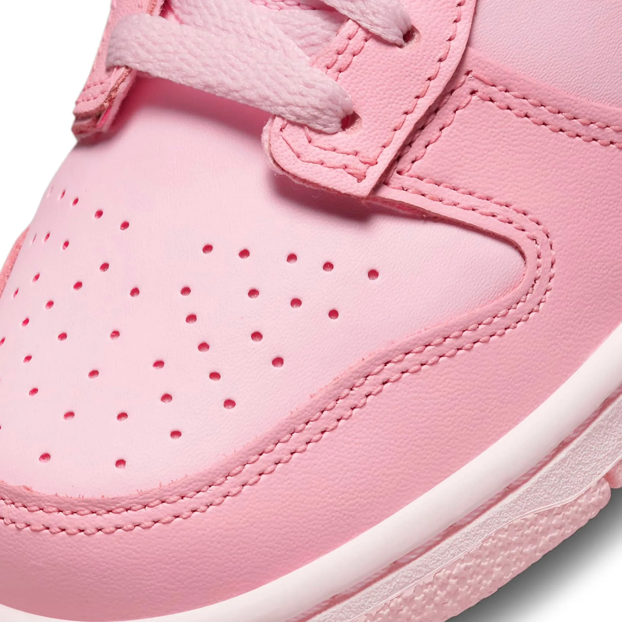 Nike Dunk Low Triple Pink (GS)< Trainers