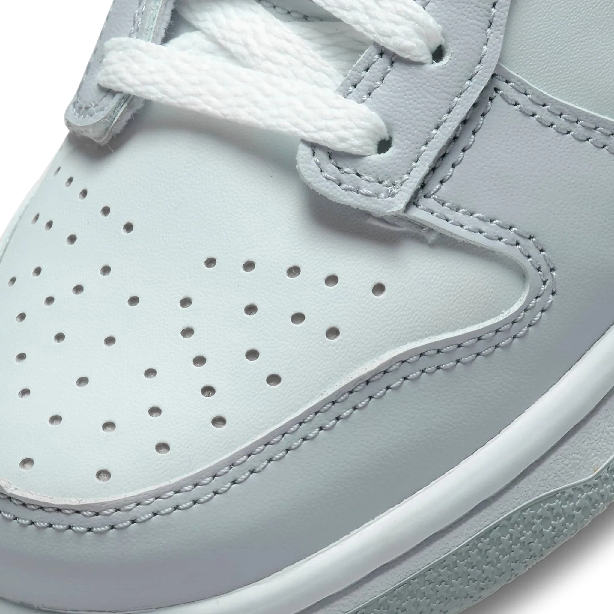 Nike Dunk Low Two-Toned Grey (GS)< Trainers