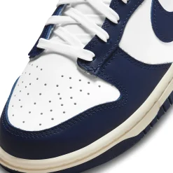 Nike Dunk Low Vintage Navy (W)< Trainers