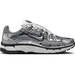 Nike P-6000 Metallic Silver< Trainers