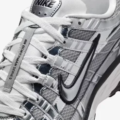 Nike P-6000 Metallic Silver< Trainers