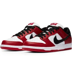 Nike SB Dunk Low J-Pack Chicago< Trainers