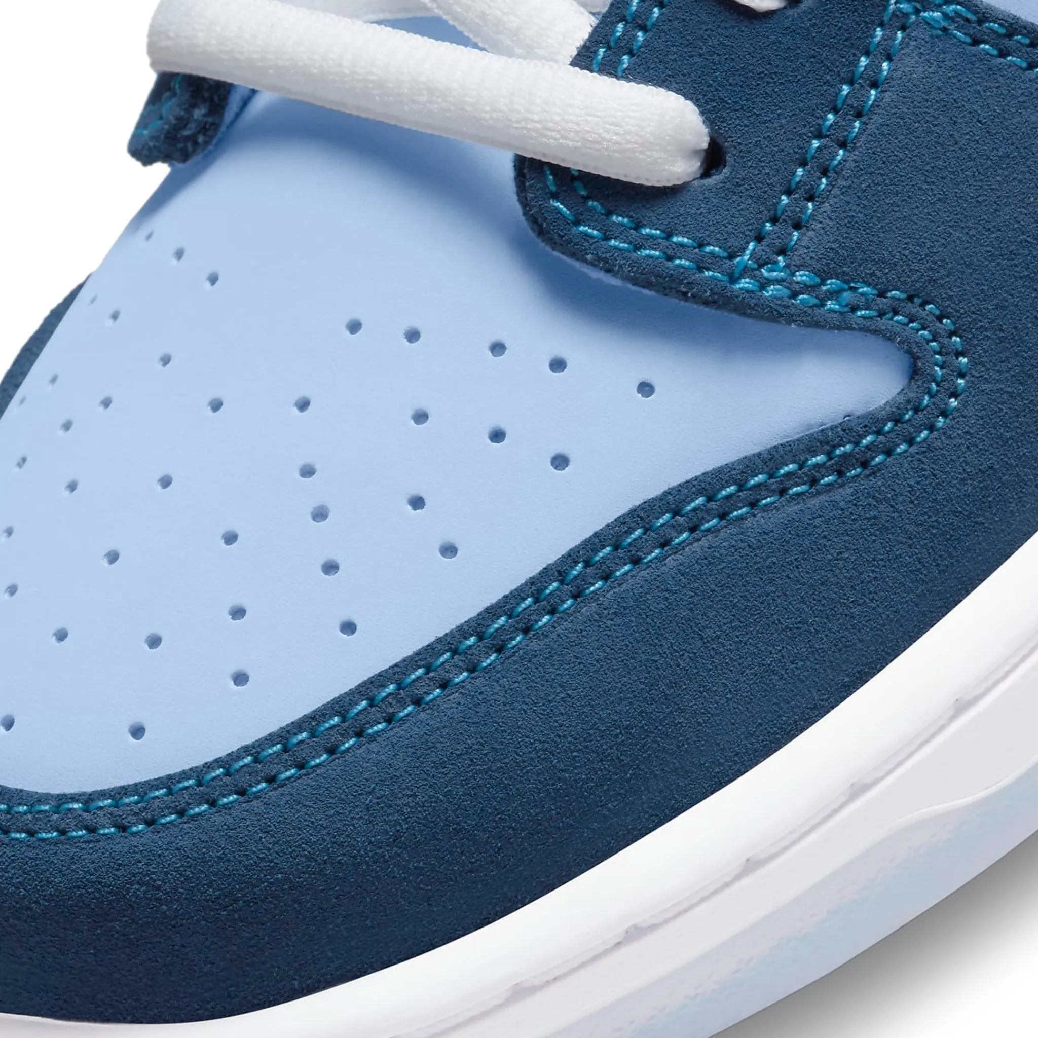 Nike SB Dunk Low Pro Why So Sad?< Trainers