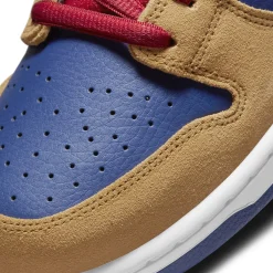 Nike SB Dunk Low Reverse Papa Bear< Trainers