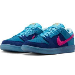 Nike SB Dunk Low Run The Jewels< Trainers