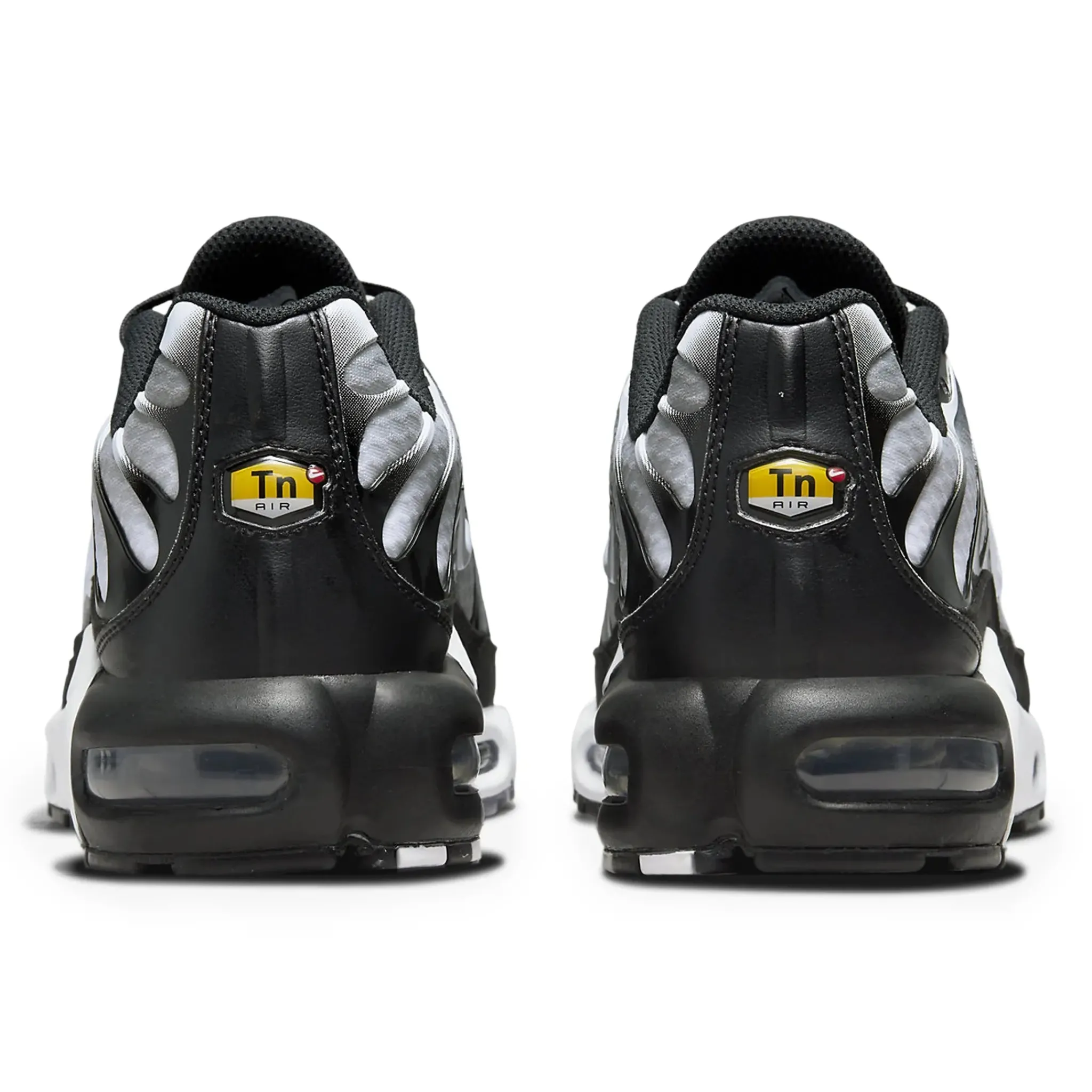 Nike TN Air Max Plus Black Metallic Silver< Black Trainers|Trainers