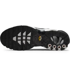 Nike TN Air Max Plus Black Metallic Silver< Black Trainers|Trainers