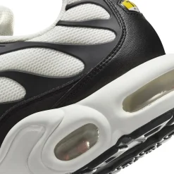Nike TN Air Max Plus Panda< White Trainers|Trainers