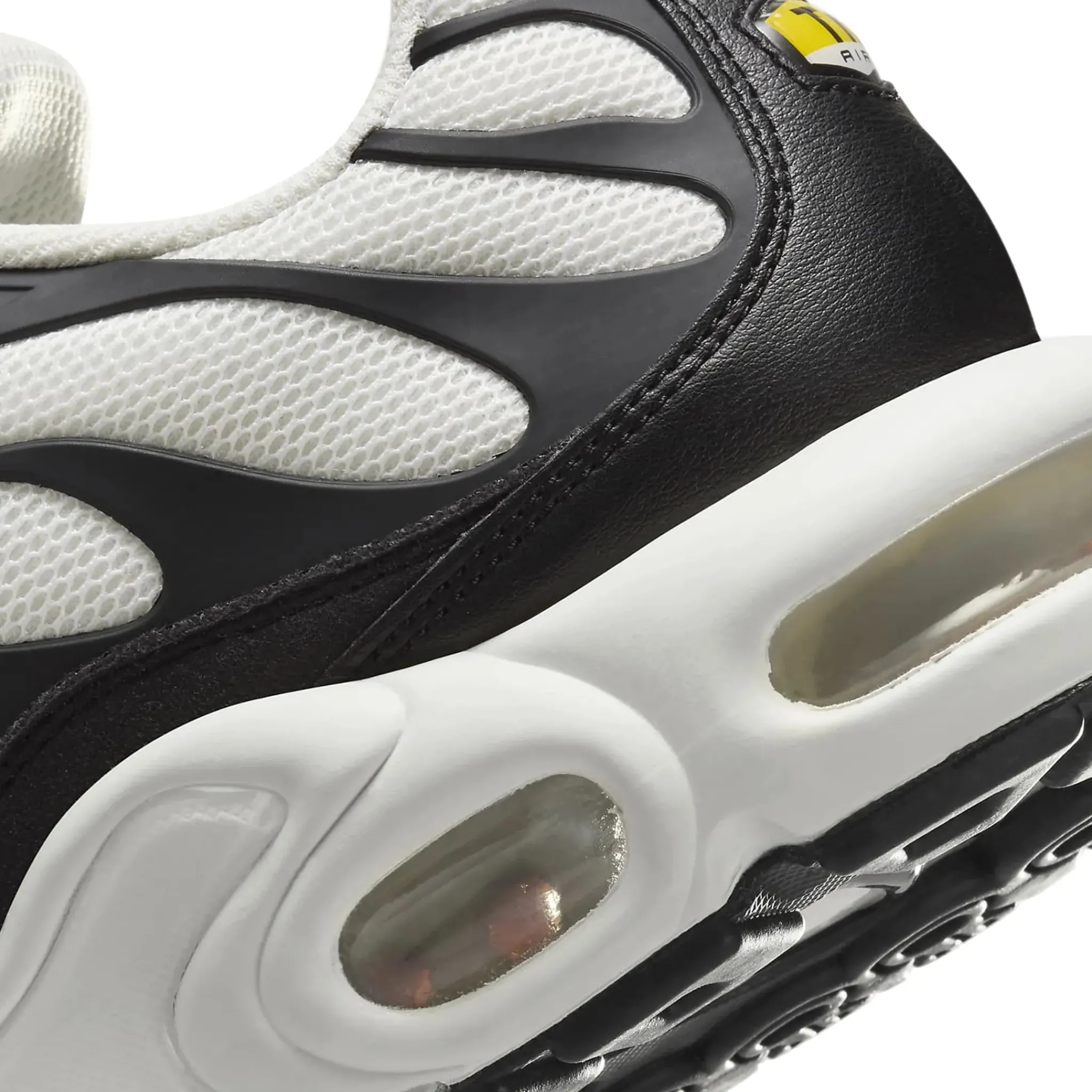 Nike TN Air Max Plus Panda< White Trainers|Trainers