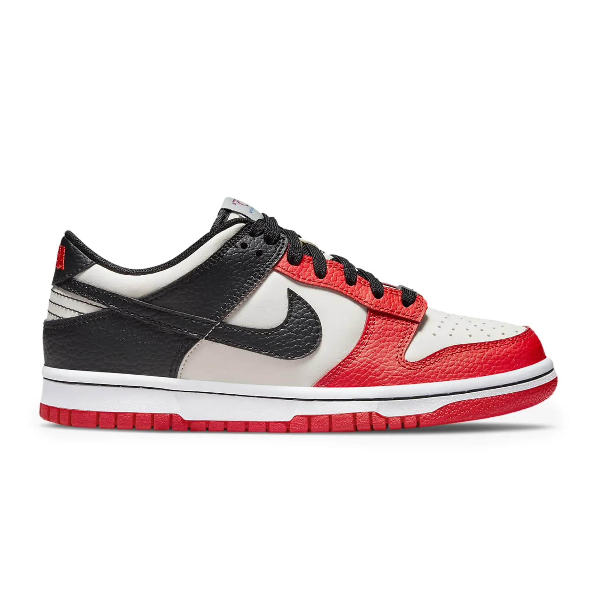 Nike X NBA Dunk Low EMB 75TH Anniversary Chicago (GS)< Trainers