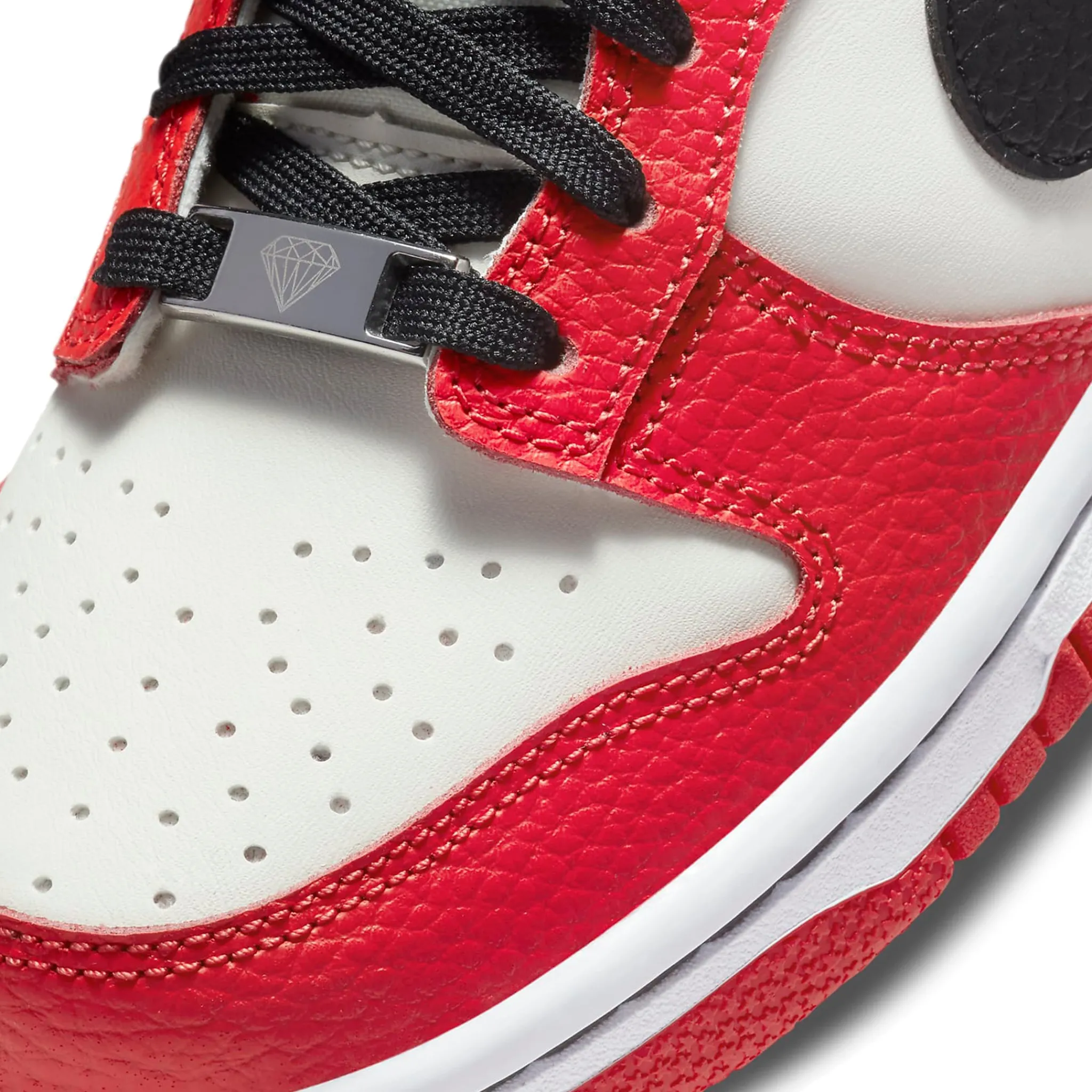 Nike X NBA Dunk Low EMB 75TH Anniversary Chicago (GS)< Trainers