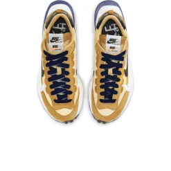 Nike x Sacai Vaporwaffle Sesame Blue Void Sneaker< Trainers