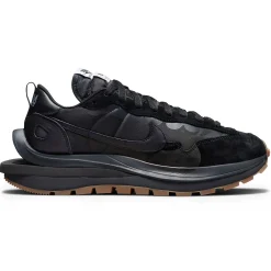Nike x Sacai Vaporwaffle Black Gum Sneaker< Black Trainers|Trainers