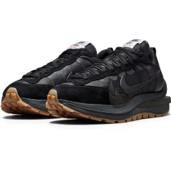Nike x Sacai Vaporwaffle Black Gum Sneaker< Black Trainers|Trainers