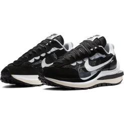 Nike x Sacai Vaporwaffle Black White Sneaker< Black Trainers|Trainers
