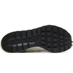 Nike x Sacai x Jean Paul Gaultier Woven White< White Trainers|Trainers