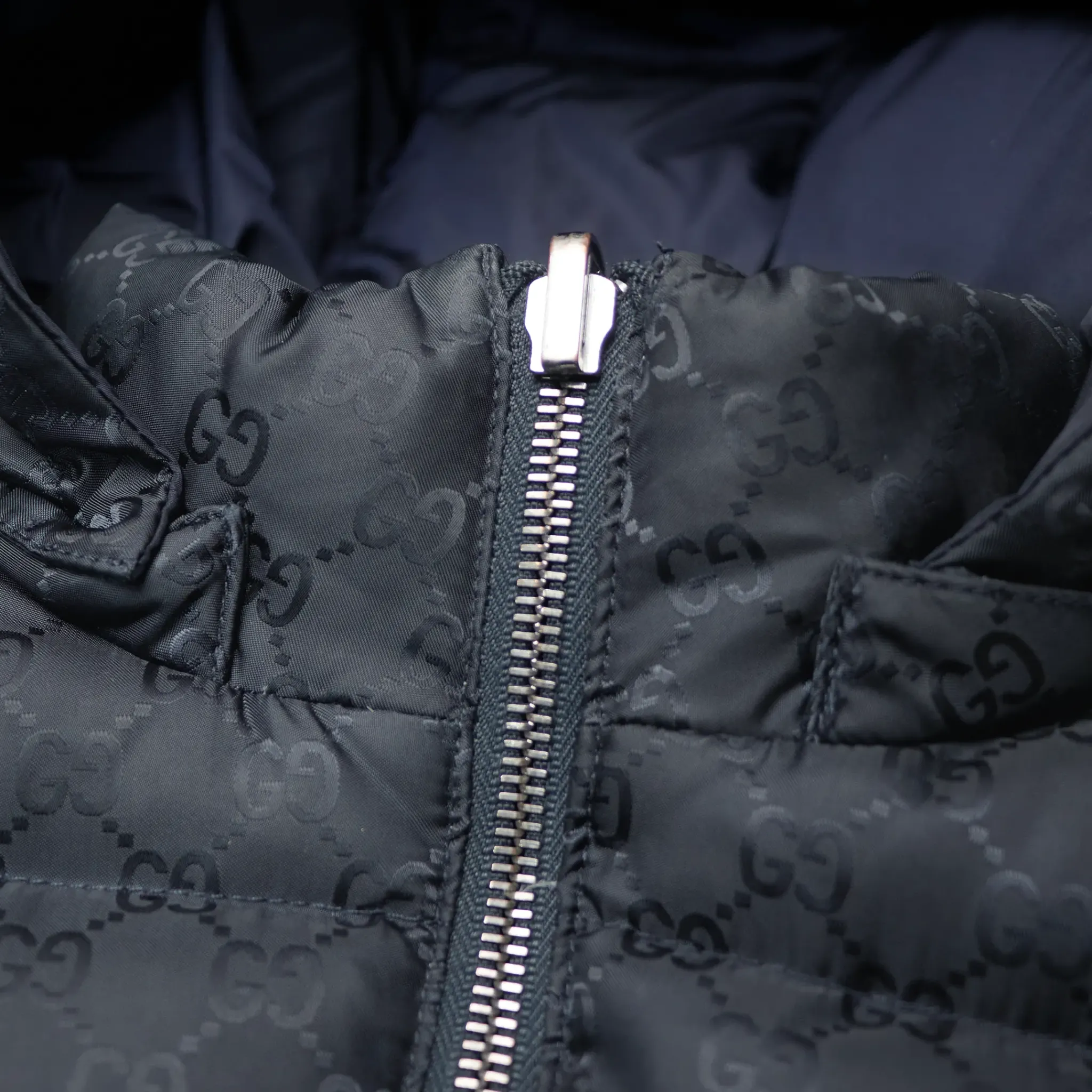 Gucci Preloved - GG Jacquard Navy Kids Jacket (Missing Zip)< Coats & Jackets