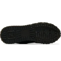 Louis Vuitton Preloved - LV Run Away Black Trainer< Designer Trainers