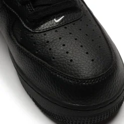 Nike Preloved - Air Force 1 Low Utility Black White< Trainers