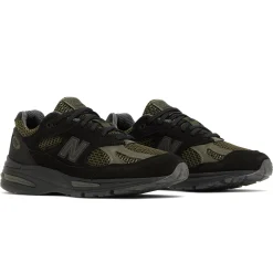 New Balance Stone Island x 991v2 MiUK Black Olive< Black Trainers|Trainers