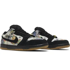 Nike Supreme x SB Dunk Low Rammellzee< Black Trainers|Trainers