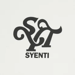 Syenti Emblem Long-Sleeved Off White T Shirt< T-shirts