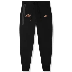 Nike Syna World x Central Cee Tech Fleece Black Sweatpants< Sweatpants
