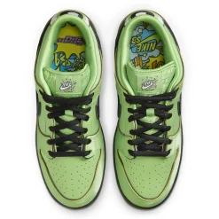 Nike The Powerpuff Girls x SB Dunk Low Buttercup< Trainers