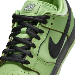 Nike The Powerpuff Girls x SB Dunk Low Buttercup< Trainers
