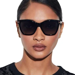 Tom Ford Lucia FT1087 05D Black Polarised Sunglasses< Sunglasses