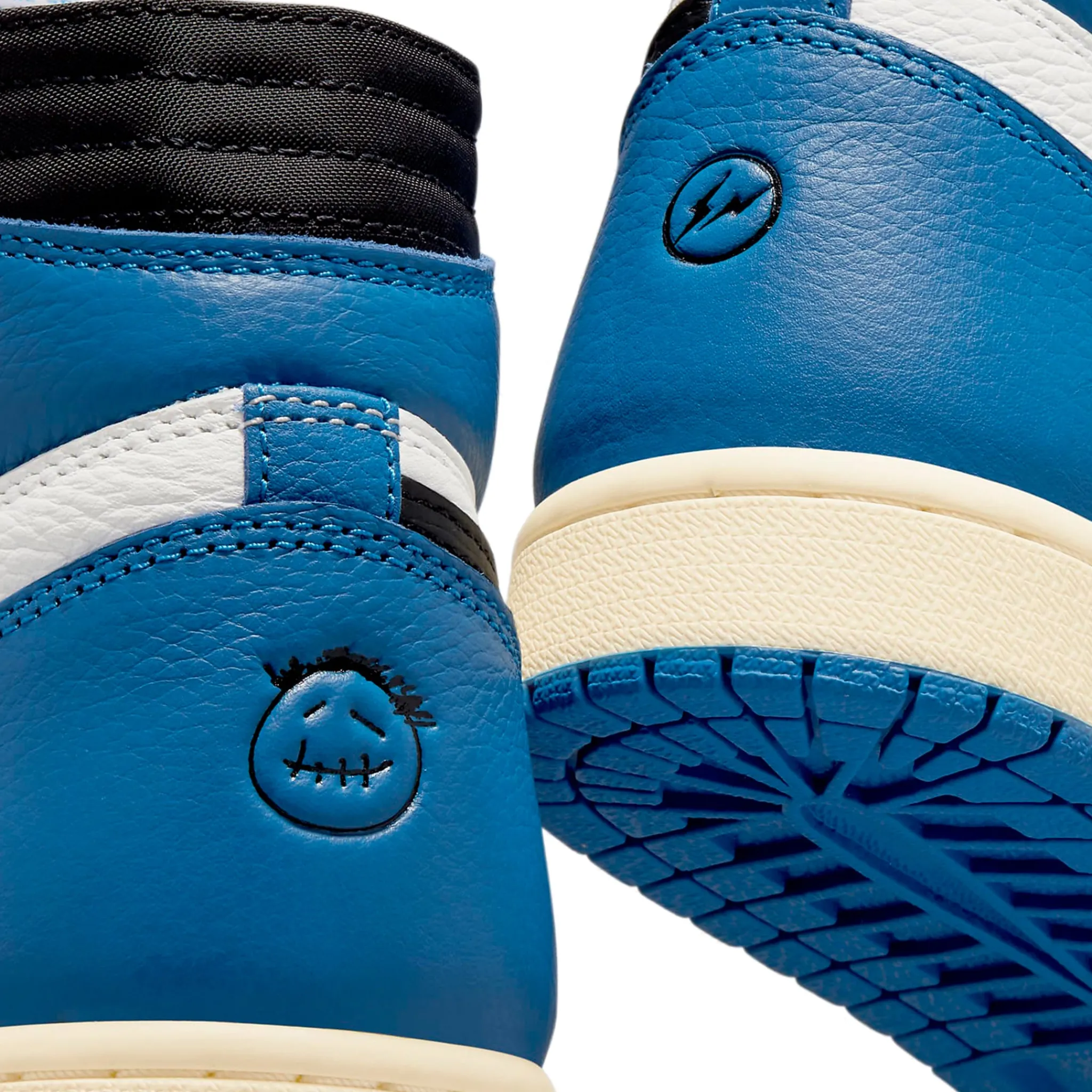 Air Jordan Travis Scott x 1 High OG SP Fragment Design< Trainers