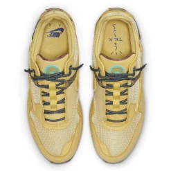 Nike Travis Scott x Air Max 1 Saturn Gold< Trainers