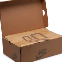 Nike Travis Scott x Air Max 1 Saturn Gold< Trainers